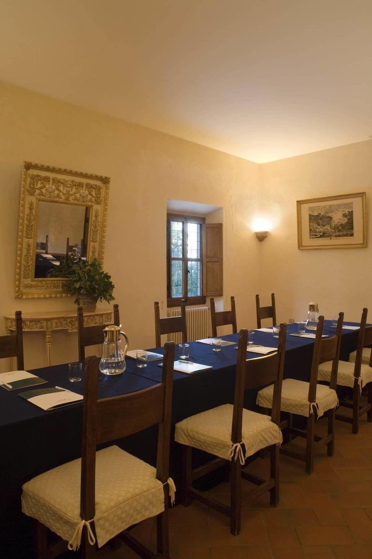 Unahotels Poggio Dei Medici Toscana Scarperia Zewnętrze zdjęcie